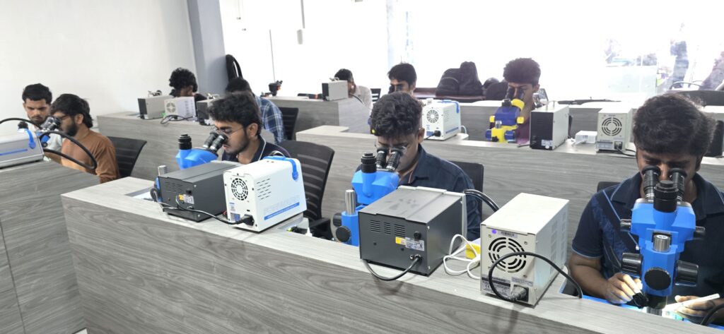 Advanced Chip-Level Mobile Service Training